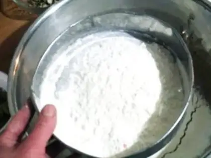 Make Chocolate nut cake step 7