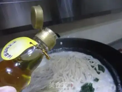 Make Pineapple noodles step 6