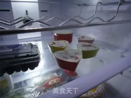 Make Italian marshmallow ice cream step 8