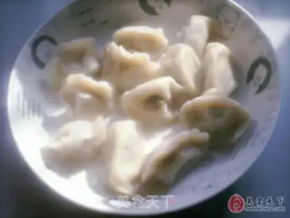 Make Frozen mushroom pork dumplings step 13