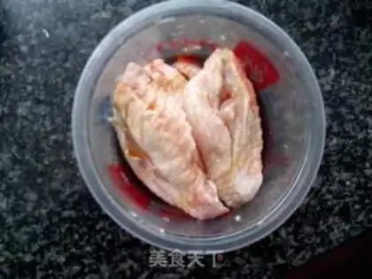 Make Apple chicken wings step 1