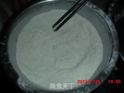 Make Pistol pancakes step 1