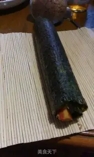 Make Pickle pine sushi step 9