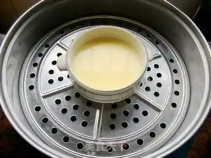 Make Milk steamed eggs step 4