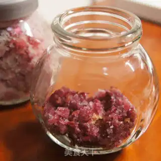 Make Rose candy step 13