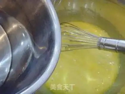 Make Cherry ballcake step 3
