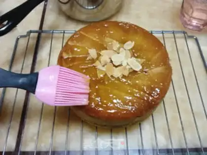 Make Caramel apple flip cake step 20