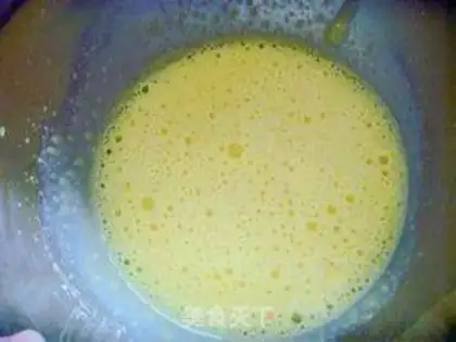 Make Little yolk cookies step 1