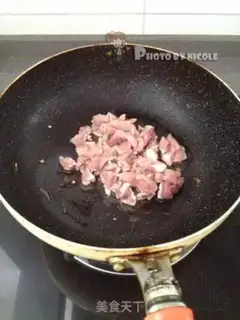 Make Pine sauce pizza step 13
