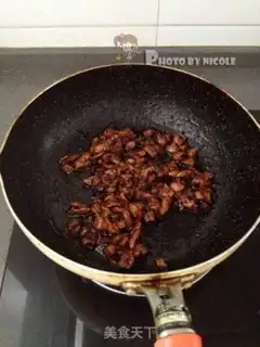 Make Pine sauce pizza step 15