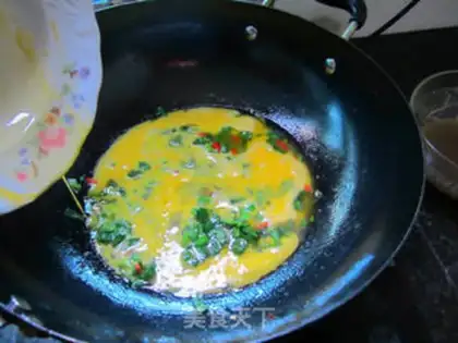 Make The fried eggs will be broccoli step 5