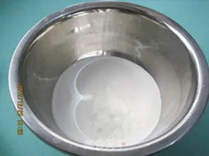 Make Cake roll with cream step 17
