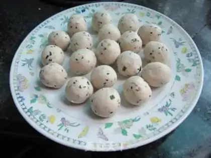 Make Pork rice balls step 4