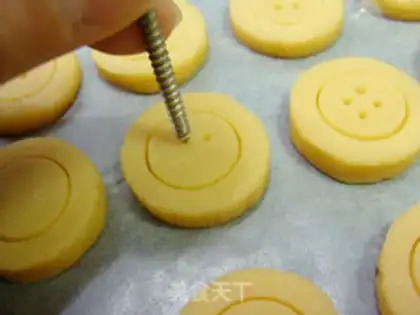 Make Peanut butter button cookies step 12