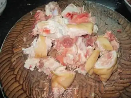 Make Three pigs