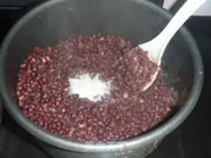 Make Bean buns step 2