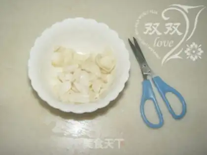 Make A cashew-fruit celery step 1