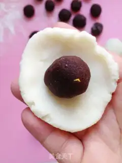 Make The dates, the mudslides step 6