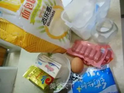Make Flower intestine bread step 0