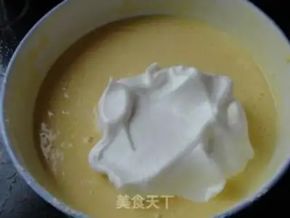 Make Strawberry cake step 4