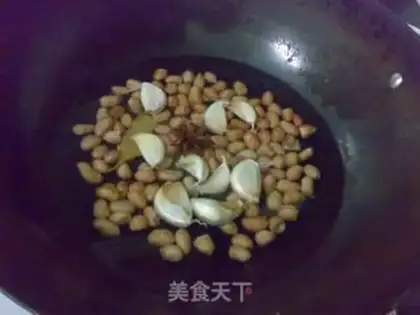 Make Garlic peanut chicken claws step 4