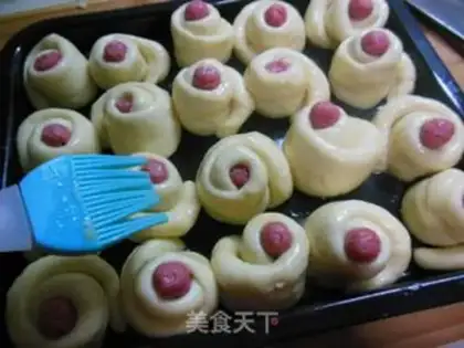 Make Flower intestine bread step 12