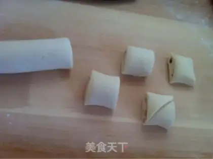 Make Five fragrance rolls step 6