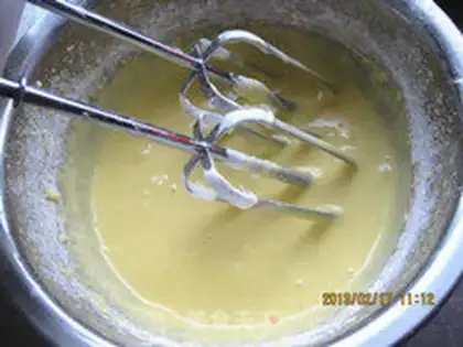 Make A cup of paper and a little cake step 6