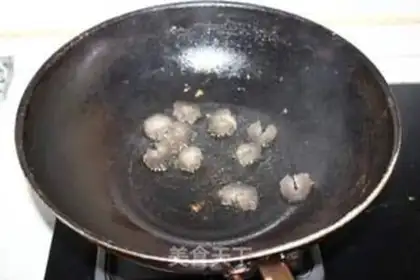 Make Sea cucumber eggs step 6