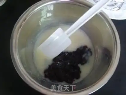 Make Blueberry mousse cake step 4