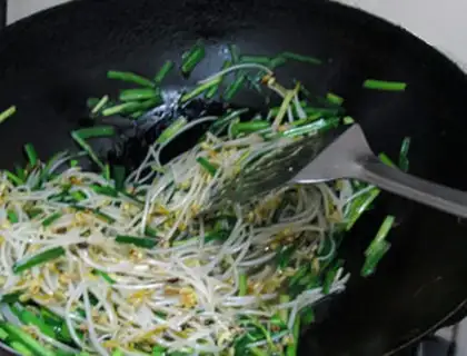 Make Green bean sprouts step 5