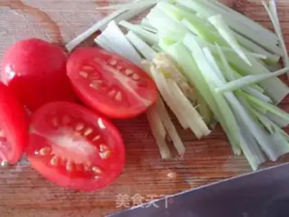 Make Tomato blossoms step 1