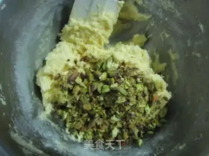 Make Pistachio pound cake step 5