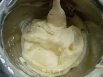 Make Butter strawberry cake step 2