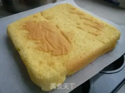 Make Butter strawberry cake step 4