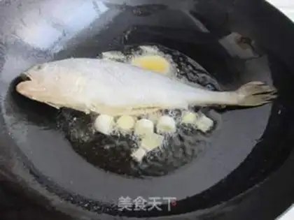 Make Scramble fish step 6
