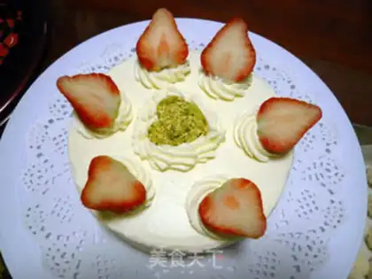 Make Butter strawberry cake step 6