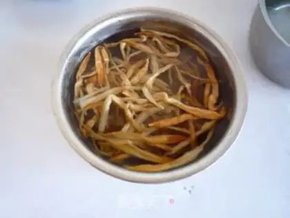 Make Mustard fan yellow cabbage step 1