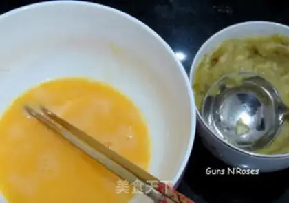 Make Banana pancakes step 2