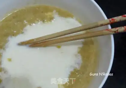 Make Banana pancakes step 4