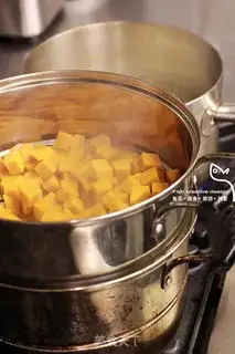 Make Smoky pumpkin mashed potatoes step 3