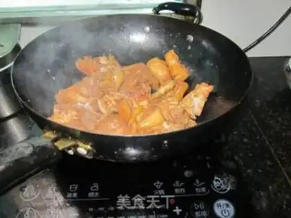 Make The family pig hoof step 4