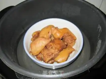 Make The family pig hoof step 5