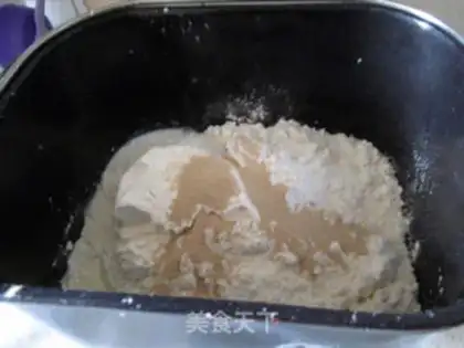 Make walnut toast step 3