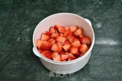 Make Strawberry jam step 0