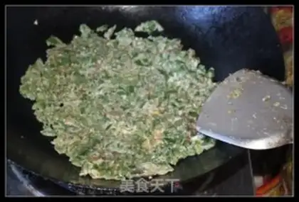 Make Chili fried eggs step 8
