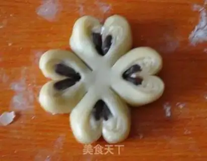 Make The Four Leaf step 14