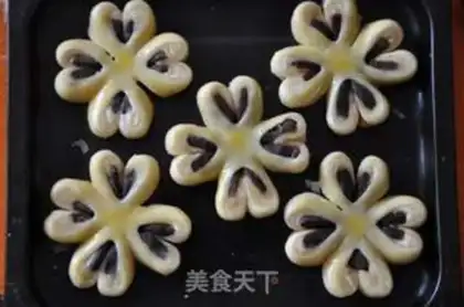 Make The Four Leaf step 15