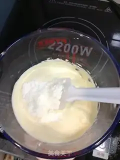 Make French sponge cake step 2