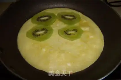 Make French crepes step 4